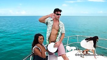 Ebony captain banging on a boat