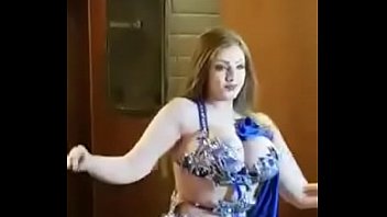 Dubai Based Lady Making Hot Belly Dance.MOV