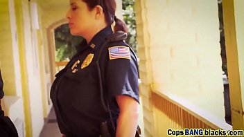 Cops threaten potential criminal into fucking them