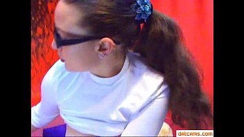 Brunete with big tits and glases on webcam