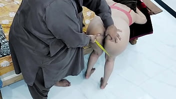 Indian Tailor Fucking Village Gawar Girl Big Ass Like A Bitch , Hard And Rough In Doggy Style With Clear Hindi Audio Romantic Talking