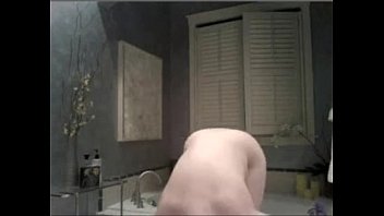 Hot blonde girl has a nice shower on cam - DEMENTEDCAMS.COM