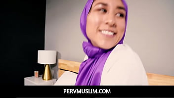 PervMuslim - Middle-eastern Muslim babe Vanessa Vox Loses Virginity With BF